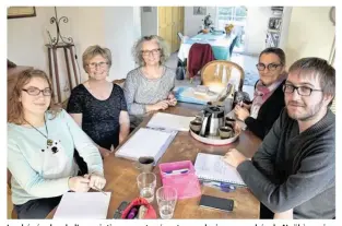  ??  ?? Les bénévoles de l’associatio­n seront présents sur plusieurs marchés de Noël à venir, à Saint-Samson-sur-Rance, Taden et Léhon.