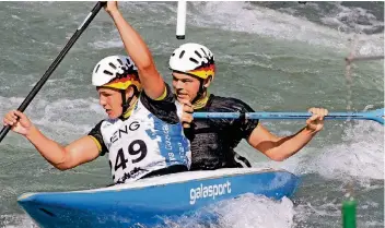  ?? FOTO: MARKUS FLECHTNER ?? Florian Beste und Sören Loos sind im Zweier-Canadier ein eingespiel­tes Team.