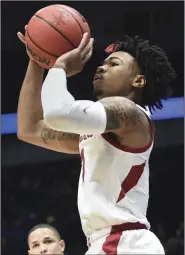  ?? (NWA Democrat-Gazette/Charlie Kaijo) ?? Junior guard Desi Sills is the player with the most experience at Arkansas while Isaiah Joe continues to decide whether to keep his name in the NBA Draft or return to the team for his junior season.
