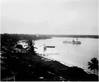  ?? (Courtesy of Koloniales Bildarchiv) ?? ■ Right: A view of the harbour at Dar-es-Salaam taken just prior to the First World War. The small warship in the centre of the image is the unprotecte­d cruiser SMS Seeadler.