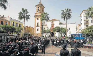  ?? ERASMO FENOY ?? Festividad de los Santos Ángeles Custodios, ayer en la Plaza Alta.