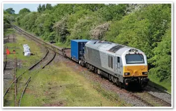  ??  ?? Not what the Class 67s were designed for! After the demise of most postal traffic, it wasn’t unusual to see Class 67s on lightly loaded freight workings. 67015 passes Calvert on May 28 2015 with the 1259 Bicester-Didcot trip working, rerouted via Claydon while the Oxford-Bicester line was out of action.