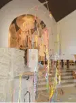  ?? Foto: Philipp Schulte ?? In der Kirche St. Konrad steht eine Knotensäul­e.