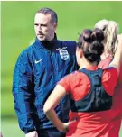  ??  ?? Back in focus: Mark Sampson has been cleared once of the allegation­s