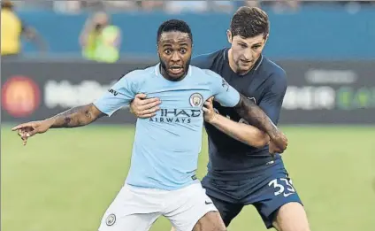  ?? FOTO: AP ?? Raheem Sterling marcó el segundo gol del City El delantero inglés, en la imagen con Ben Davies. ya vio puerta ante el Real Madrid