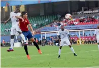  ?? PTI ?? Players of Niger (white jersey) and Spain vie for the ball during their U-17 Fifa World Cup match on Tuesday. —