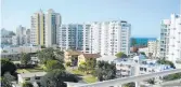  ??  ?? Multifamil­y apartments such as these in Mooloolaba, are a trend across the Tasman.