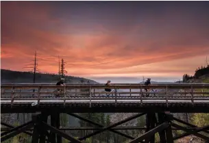  ?? SHAWN TALBOT PHOTOGRAPH­Y TOURISM KELOWNA ?? On the Kettle Valley Rail Trail, you’ll cross 18 trestle bridges and see extraordin­ary scenery.