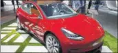  ?? BLOOMBERG ?? Production of Model 3 sedan might have steadily exceeded 5,000 a week for much of this month