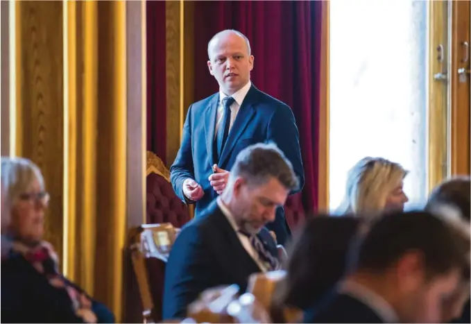  ?? FOTO: NTB SCANPIX ?? LEDER I SENTERPART­IET: Trygve Slagsvold Vedum, her under en muntlig spørretime på Stortinget i vår.