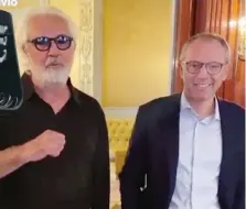  ?? ?? Flavio Briatore e Stefano Domenicali nel video postato a ottobre