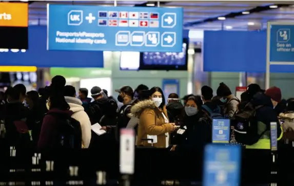  ?? (Getty) ?? Plans drawn up by Grant Shapps include return of e-gates at airports to cut long queues