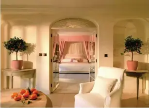  ?? (Belmond Hotel) ?? One of the suites at Le Manoir