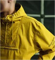  ?? ?? Stone Island