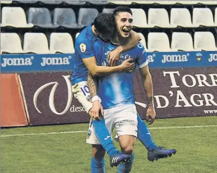  ?? FOTO: FOTO: NÚRIA GARCIA /LA MAÑANA) ?? Fernando Cano y Raúl González Los dos jugadores del Lleida vieron puerta ante L'Hospitalet