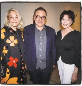  ?? Photos by Catherine Bigelow / Special to The Chronicle ?? CCA trustees and gala co-chairs Cathy Podell and Stanlee Gatti (at left) with honoree Kay Kimpton Walker at the gala dinner.