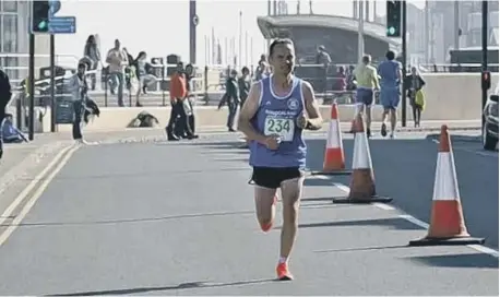  ??  ?? Sunderland Harriers marathon runner Micky Thompson in action.