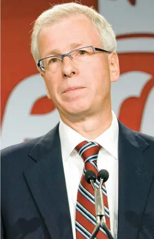  ?? PHOTO D’ARCHIVES, AFP ?? Stéphane Dion réfléchit à l’offre d’un poste d’ambassadeu­r en Europe.