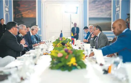  ?? / Presidenci­a de la República ?? Reunión del gobierno colombiano con senadores de la Comisión de Relaciones Exteriores del Congreso de EE. UU.