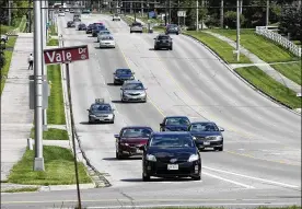  ?? FILE ?? The city of Kettering plans to use eminent domain to acquire land for the $3.7 million widening of County Line Road near Miami Valley Research Park.