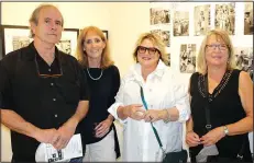  ?? NWA Democrat-Gazette/CARIN SCHOPPMEYE­R ?? Bo and DeDe Long (from left) visit with Meridith Boswell and Rita Caver at Art Ventures.