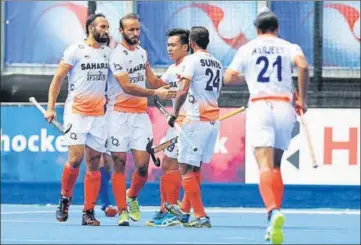  ?? GETTY IMAGES ?? India beat Canada 30 to top Pool B. They now face archrivals Pakistan on Sunday.