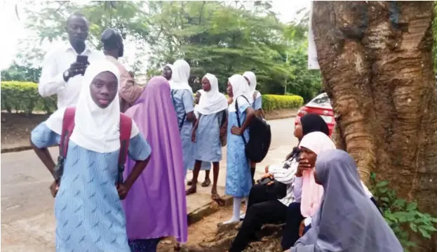  ??  ?? IS school in Ibadan is embroiled in the latest hijab controvers­y