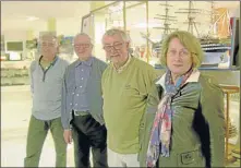  ??  ?? Francis Maille de Vic, Gérard Misrai, Jean Cavailhé et Jenny Daynes, 4 des membres actifs de l’associatio­n et guides bénévoles au musée