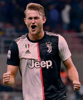  ??  ?? Sicurezza da veterano
Matthijs de Ligt, 20 anni, prima stagione con la maglia della Juventus: è stato acquistato un anno fa dall’Ajax. Il suo bilancio attuale è di 32 presenze e 3 gol