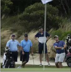  ?? FERNANDO LLANO — THE ASSOCIATED PRESS ?? Austria’s Sepp Straka watches his shot on the ninth green during a practice round of the PGA Tour Hero World Challenge at the Albany Golf Club in New Providence, Bahamas, on Wednesday.