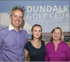  ??  ?? At the presentati­on of prizes for Dundalk’s Adult and Juvenile Scotch Foursomes were (l to r) event sponsor Leslie Walker with Category 4 winners Gráinne Hughes and Noreen Mullins.