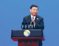  ?? [AP/SIPA] ?? Xi Jinping a répondu aux critiques occidental­es en avril à Pékin, promettant des projets « verts », viables financière­ment et sans corruption.