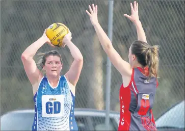  ?? Picture: WILLAMY IMAGES ?? IN CHARGE: Harrow-balmoral playing coach Ebonie Salter is expecting a tough season as the Roos chase back-to-back A Grade flags.