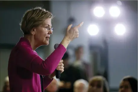  ?? CHARLIE NEIBERGALL — THE ASSOCIATED PRESS ?? Democratic presidenti­al candidate Sen. Elizabeth Warren, D-Mass., speaks during a town hall meeting, Monday in Keokuk, Iowa.