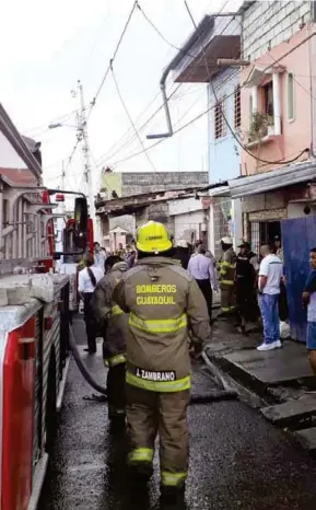  ??  ?? RECIENTE. La semana pasada, el país entero se conmocionó por la muerte de 17 personas en un centro de Guayaquil.