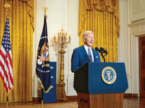  ?? Foto: Patrick Semansky, dpa ?? Präsident Joe Biden verteilt Streichele­inheiten für die transatlan­tische Seele. Per Video war er am Freitag zur virtuellen Münchner Sicherheit­skonferenz zugeschalt­et. Sein Signal neuer Kooperatio­n des Westens verbindet Biden aber zugleich mit einer harten Ansage an Russland und China.