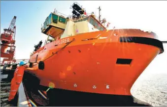  ?? XINHUA ?? The handover of a ship built byWuchang Shipbuildi­ng Industry Group Co Ltd to a Greek company takes place in Nantong, Jiangsu province.