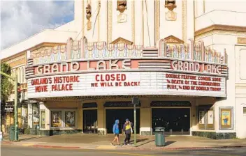  ?? AARON WOJACK NYT ?? Operators of some movie theaters are worried about reopening too early, despite encouragem­ent from politician­s. Theaters are already struggling financiall­y and don’t want to become hot spots for new outbreaks.