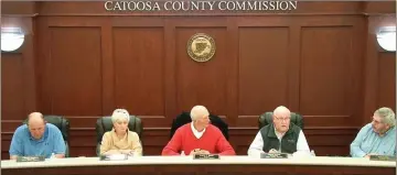  ?? Catoosa County government ?? The Catoosa County Board of Commission­ers discuss who was responsibl­e for one resident’s stormwater damage at its Dec. 20 meeting. The issue was tabled for further discussion. From left: Commission­er Charlie Stephens, Commission­er Vanita Hullander, Chairman Larry Black, Commission­er Chuck Harris, Commission­er Jeff Long.