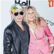  ?? FOTO: IMAGO ?? Mit Patti Hansen ist der Rockstar seit 40 Jahren liiert.