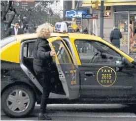  ??  ?? Servicio. Unos 600.000 usuarios se registraro­n en Easy Taxi.