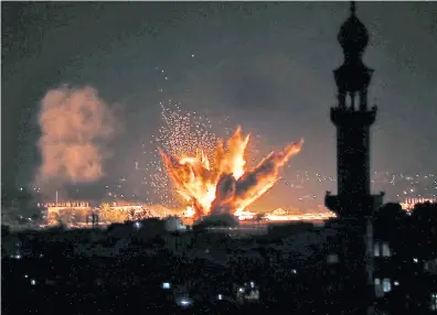  ?? Said khatib/afp ?? Bombardeos de Israel en Rafah, en el sur de la Franja de Gaza