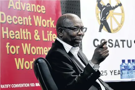  ?? /SANDILE NDLOVU ?? Cosatu general secretary Bheki Ntshalints­hali says the federation’s old resolution is very necessary now that the country is faced with an economic crisis.
