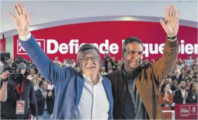  ?? Jorge Gil / Europa Press ?? El presidente valenciano, Ximo Puig, y el del Gobierno, Pedro Sánchez, ayer en València.