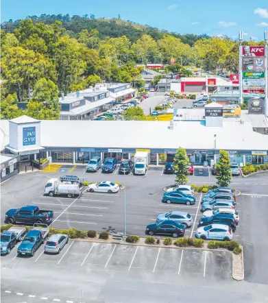  ??  ?? Hollywood Plaza, Helensvale, is now fully tenanted and back on the market.