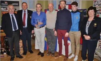  ??  ?? Second Prize, Noel Phillips, Pat McCabe (Captain), Con O’Donoghue, Padraig Duffy &amp; Feidhlim Duffy, Todd O’Reilly and LadycAptai­n Carlos McDowell