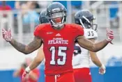  ?? JIM RASSOL/STAFF PHOTOGRAPH­ER ?? Kamrin Solomon had five catches for 50 yards and a TD in Saturday’s spring game.