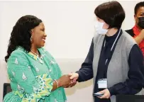  ?? Tendai Rupapa in TOKYO, Japan ?? First Lady Dr Auxillia Mnangagwa is welcomed by Japanese Internatio­nal Cooperatio­n Agency ( JICA) senior vice president Mrs Sachiko Imoto at their offices on the sidelines of the 1st Asia Pacific Africa Women’s Economic Exchange Summit in Tokyo, Japan yesterday