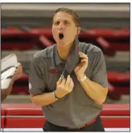  ?? (NWA Democrat-Gazette/David Gottschalk) ?? Arkansas Coach Eric Musselman said the defensive scheme used by Tennessee — the Razorbacks’ opponent tonight — was developed by Bob Kloppenbur­g, who was once an NBA assistant coach with the Cleveland Cavaliers under Bill Musselman, Eric’s father.
