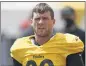  ?? KEITH SRAKOCIC — THE ASSOCIATED PRESS FILE ?? Pittsburgh Steelers linebacker T.J. Watt (90) during an training camp in Pittsburgh on Aug. 24.